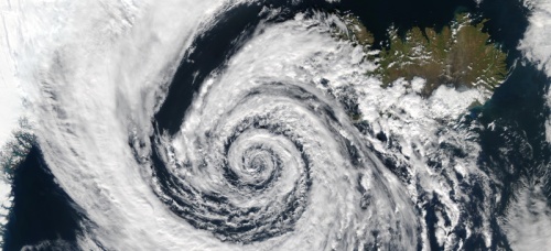 Low_pressure_system_over_Iceland